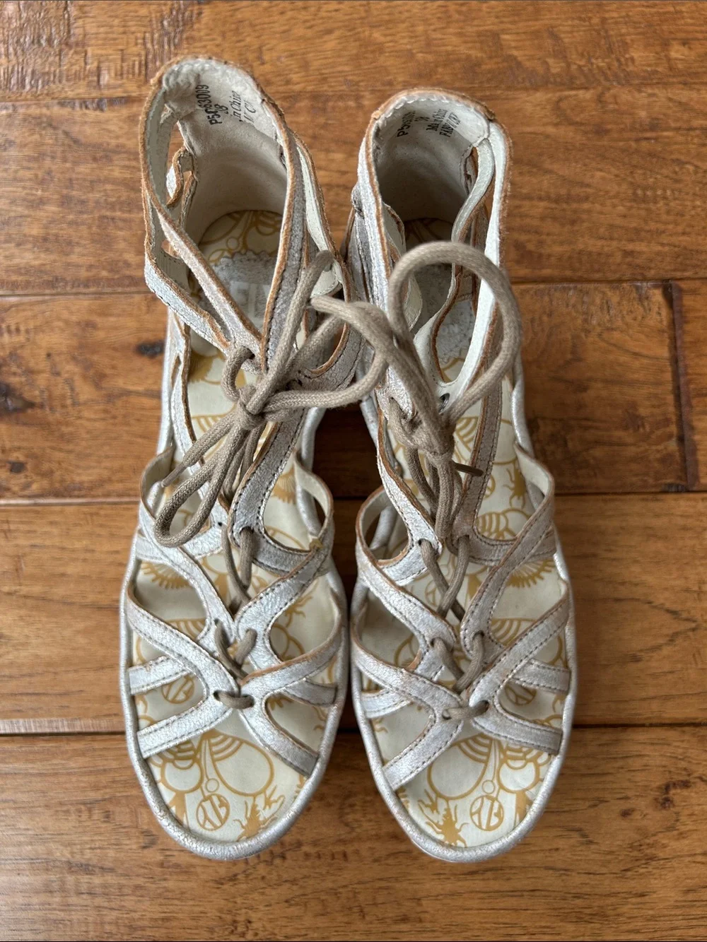 Fly London Yuke Wedge Heel Lace Up Gladiator Sandals Metallic Leather Size 38